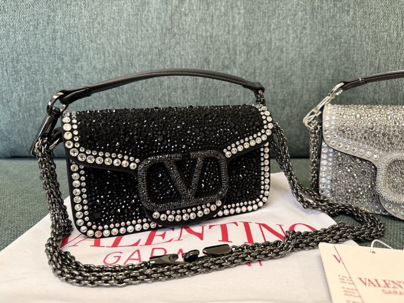 Va1e*ntin0 satchel bag